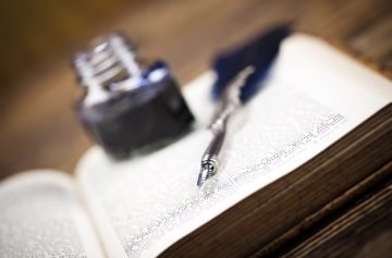Paper-message-on-pen